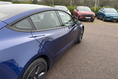 Tesla Model 3 Saloon 4dr Electric Auto RWD (241 bhp) 37