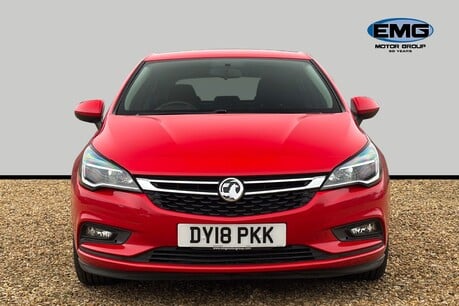 Vauxhall Astra 1.4i Turbo Tech Line Nav Hatchback 5dr Petrol Manual Euro 6 (125 ps) 2