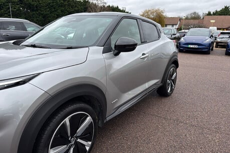 Nissan Juke 1.6 HEV Tekna+ Auto Euro 6 5dr 35