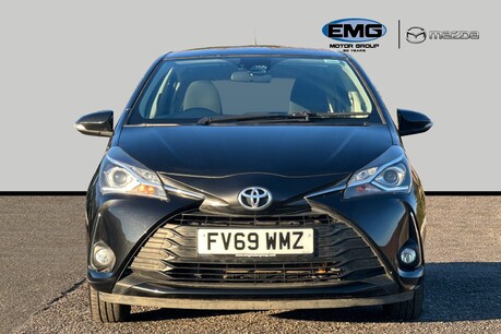 Toyota Yaris 1.5 VVT-i Icon Hatchback 5dr Petrol Manual Euro 6 (111 ps) 2