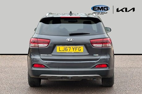 Kia Sorento 2.2 CRDi KX-3 SUV 5dr Diesel Manual AWD Euro 6 (s/s) (197 bhp) 6