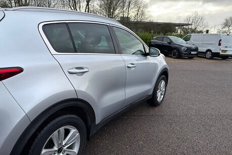 Kia Sportage 1.6 GDi 2 SUV 5dr Petrol Manual Euro 6 (s/s) (130 bhp) 29