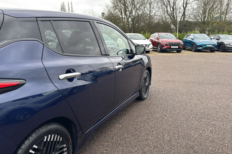 Nissan LEAF 39kWh Tekna Auto 5dr 31