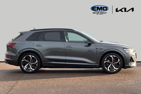 Audi E-Tron 55 Black Edition SUV 5dr Electric Auto quattro 95kWh (11kW Charger) (408 ps 4