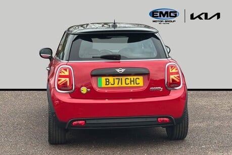 Mini Hatch 32.6kWh Level 2 Hatchback 3dr Electric Auto (184 ps) 6