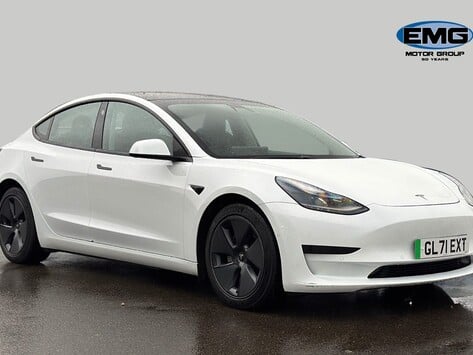 Tesla Model 3 Standard Range Plus Saloon 4dr Electric Auto RWD (241 bhp)