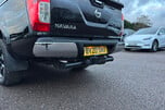 Nissan Navara 2.3 dCi Tekna Auto 4WD Euro 6 4dr 27