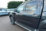 Nissan Navara 2.3 dCi Tekna Auto 4WD Euro 6 4dr 37