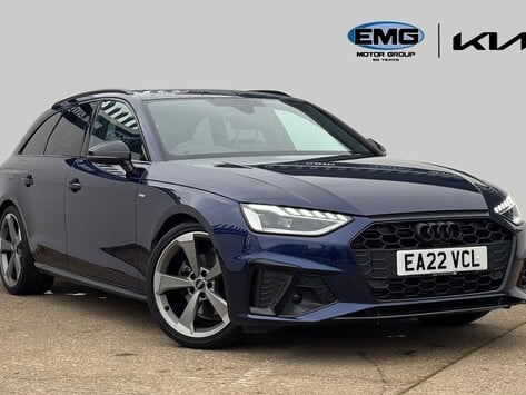 Audi A4 2.0 TFSI 35 Black Edition Estate 5dr Petrol S Tronic Euro 6 (s/s) (150 ps)