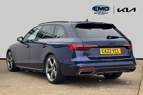 Audi A4 2.0 TFSI 35 Black Edition Estate 5dr Petrol S Tronic Euro 6 (s/s) (150 ps) 5