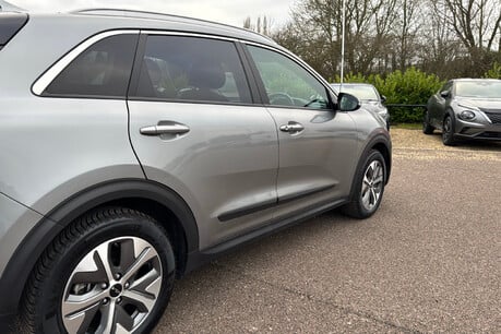 Kia Niro 64kWh 2 SUV 5dr Electric Auto (201 bhp) 31