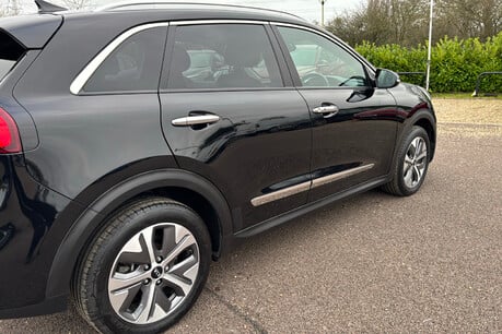 Kia Niro 64kWh 4+ SUV 5dr Electric Auto (201 bhp) 30