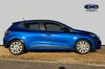 Renault Clio 1.6 E-TECH evolution Hatchback 5dr Petrol Hybrid Auto Euro 6 (s/s) (145 ps) 4