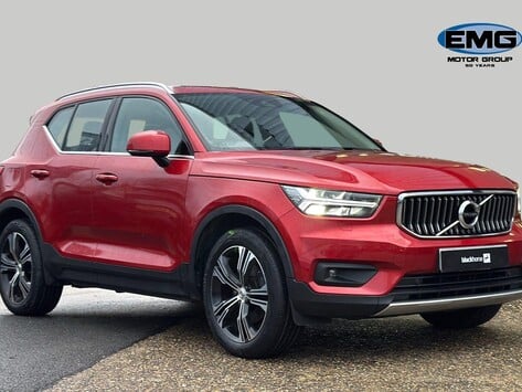 Volvo XC40 2.0 B4 MHEV Inscription Pro Auto Euro 6 (s/s) 5dr