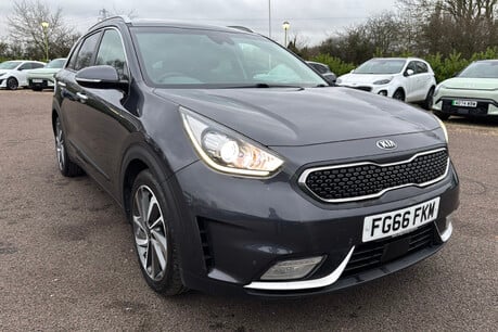 Kia Niro 1.6h GDi First Edition SUV 5dr Petrol Hybrid DCT Euro 6 (s/s) (139 bhp) 32