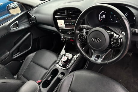 Kia Soul 64kWh First Edition SUV 5dr Electric Auto (201 bhp) 10