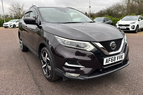 Nissan Qashqai 1.3 DIG-T Tekna Euro 6 (s/s) 5dr 32