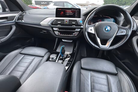 BMW Ix3 80kWh Premier Edition SUV 5dr Electric Auto (286 ps) 9