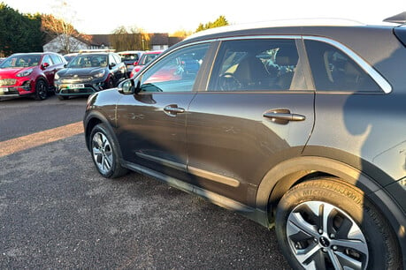 Kia Niro 64kWh 2 SUV 5dr Electric Auto (201 bhp) 37