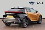 Toyota C-HR 2.0 VVT-h Premiere Edition SUV 5dr Petrol Hybrid CVT Euro 6 (s/s) (197 ps) 7