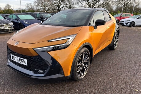 Toyota C-HR 2.0 VVT-h Premiere Edition SUV 5dr Petrol Hybrid CVT Euro 6 (s/s) (197 ps) 36