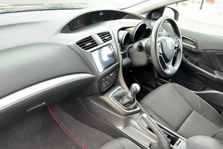 Honda Civic I-DTEC SE PLUS NAVI 10