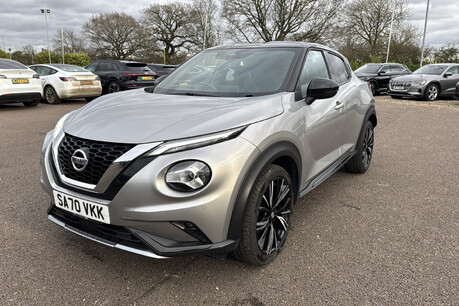 Nissan Juke 1.0 DIG-T Tekna+ DCT Auto Euro 6 (s/s) 5dr 33