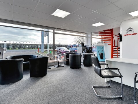 Welcome to EMG Citroen Service