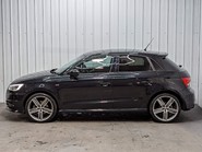 Audi A1 SPORTBACK TFSI BLACK EDITION 16