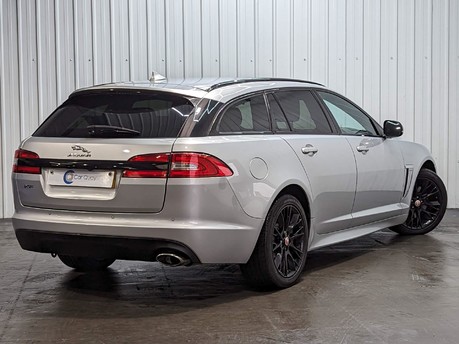 Jaguar XF D R-SPORT SPORTBRAKE 2