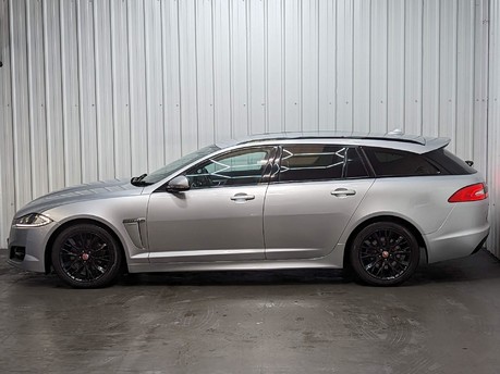 Jaguar XF D R-SPORT SPORTBRAKE 16