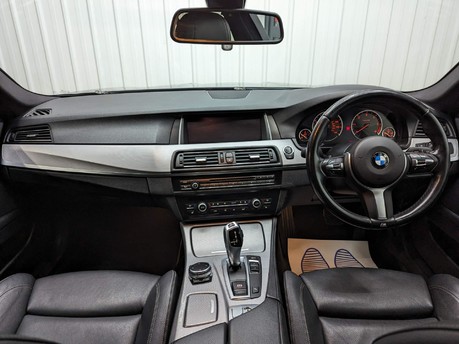 BMW 5 Series 525D M SPORT TOURING 3