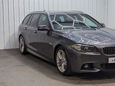 BMW 5 Series 525D M SPORT TOURING 18