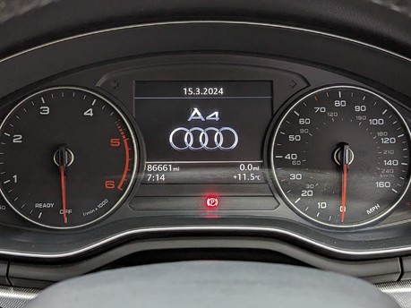Audi A4 TDI ULTRA SE 75