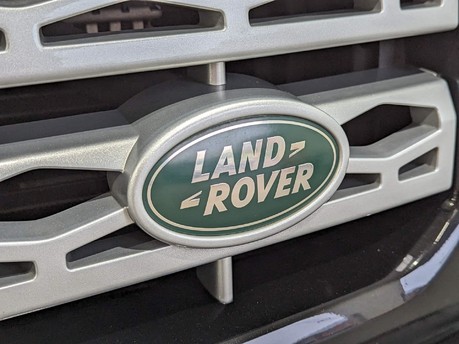 Land Rover Discovery 4 SDV6 XS 19