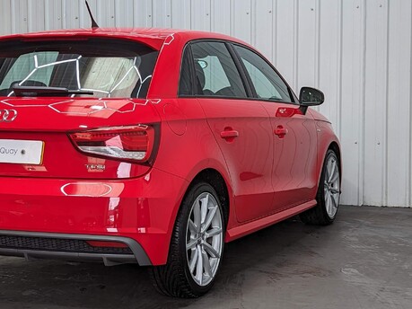 Audi A1 SPORTBACK TFSI S LINE 38