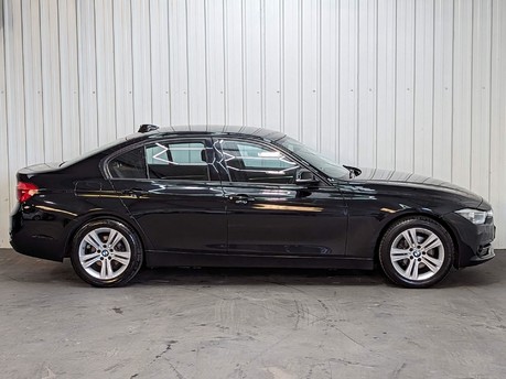 BMW 3 Series 318I SPORT 13