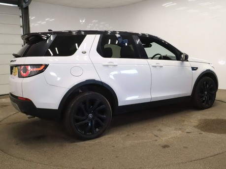 Land Rover Discovery Sport SD4 HSE LUXURY 5