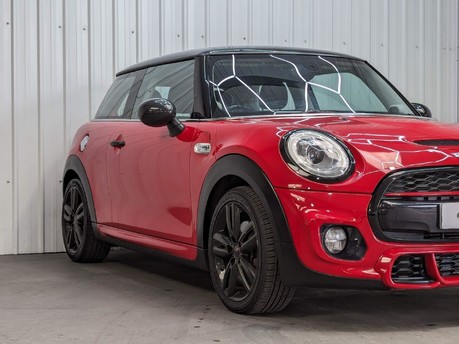 Mini Hatch COOPER S WORKS 18