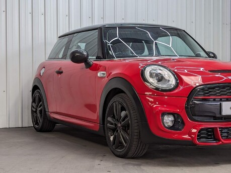 Mini Hatch COOPER S WORKS 18