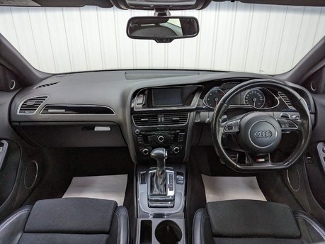 Audi A4 TDI QUATTRO BLACK EDITION PLUS 3