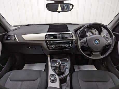 BMW 1 Series 116D SE BUSINESS 3