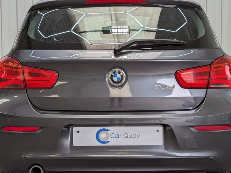 BMW 1 Series 116D SE BUSINESS 40