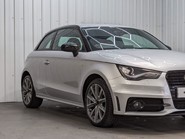 Audi A1 TDI S LINE STYLE EDITION 18