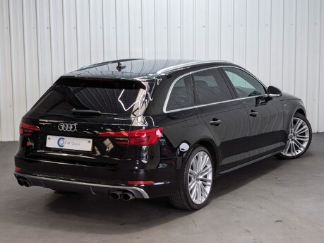 Audi S4 AVANT TFSI QUATTRO S4 10