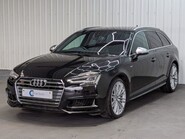 Audi S4 AVANT TFSI QUATTRO S4 25