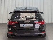 Audi S4 AVANT TFSI QUATTRO S4 39