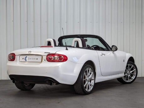 Mazda MX-5 20TH ANNIVERSARY 2