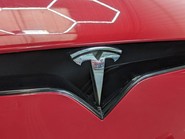 Tesla Model X 75D 19