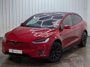 Tesla Model X 75D 9